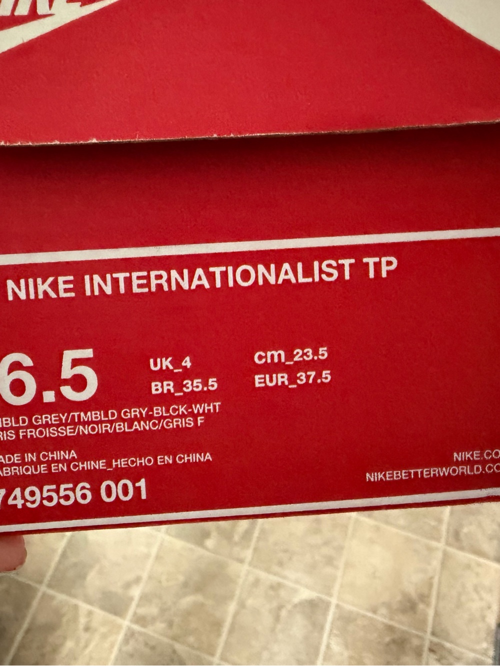Nike Internationalist TP Red Box Label